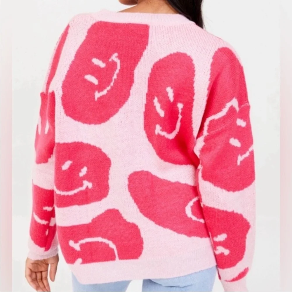 Altar'd State Smiley Brianna Boxy Oversized Pullover Crew Neck Sweater -Medium - Picture 2 of 9